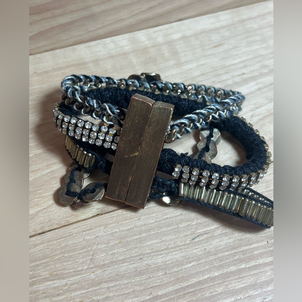 Magnetic Bracelet with 4 different strips! - Picture 4 of 4